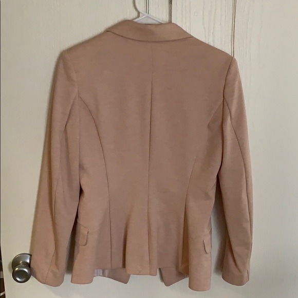 HM Blush Blazer - Picture 2 of 2